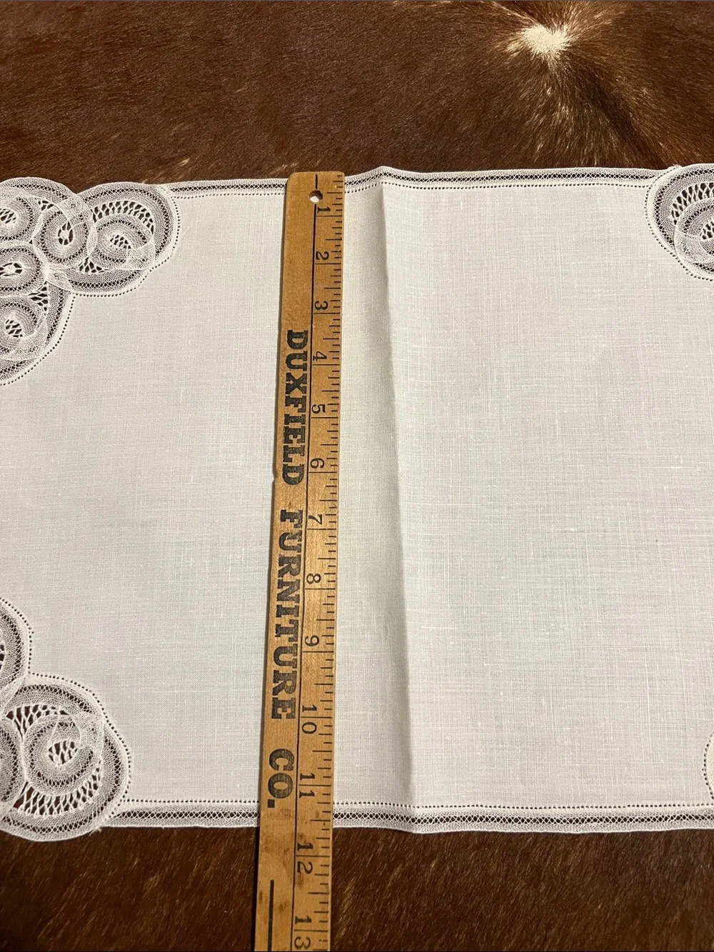 Elegant White Linen Placemats and Napkins Set of 4 with Lace Appliqué, Brussels